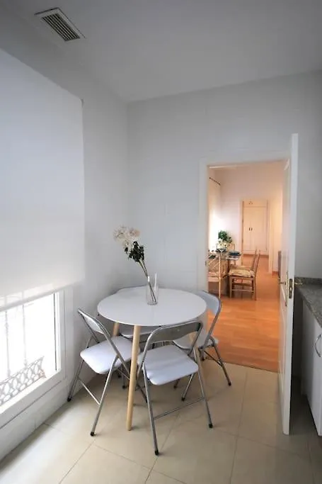 Bonito Y Silencioso Apartamento - Centro Historico Málaga